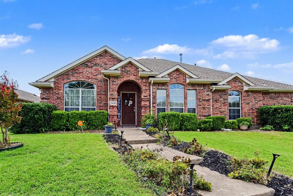 3210 Silver Springs Way — photo