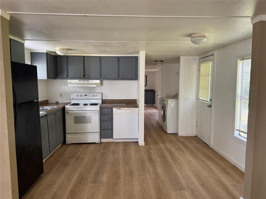 204 W Tarrant Street — photo