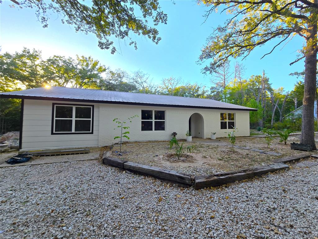 10286 Private Road 2333 — photo