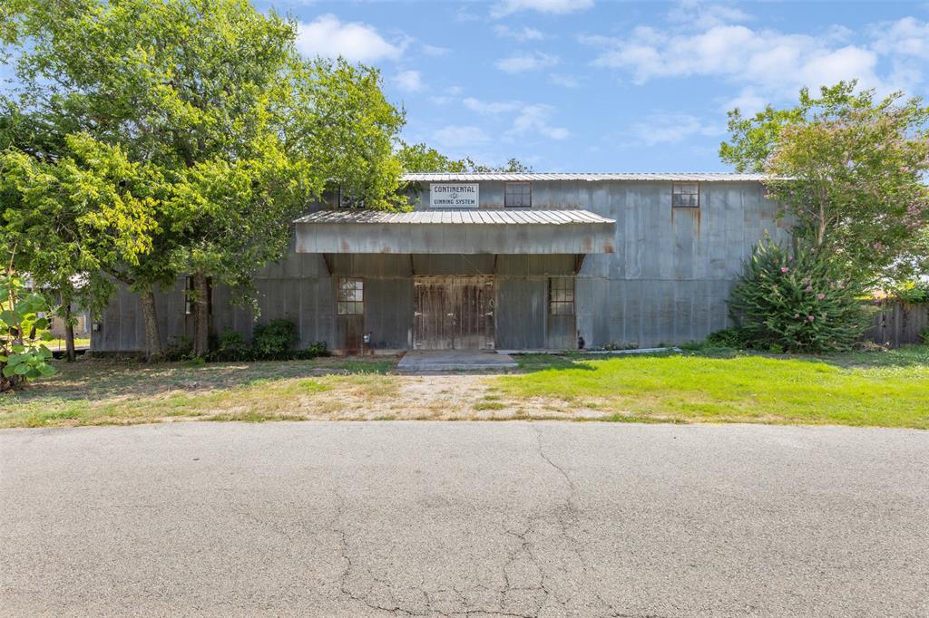 331 Old Mill Road — photo