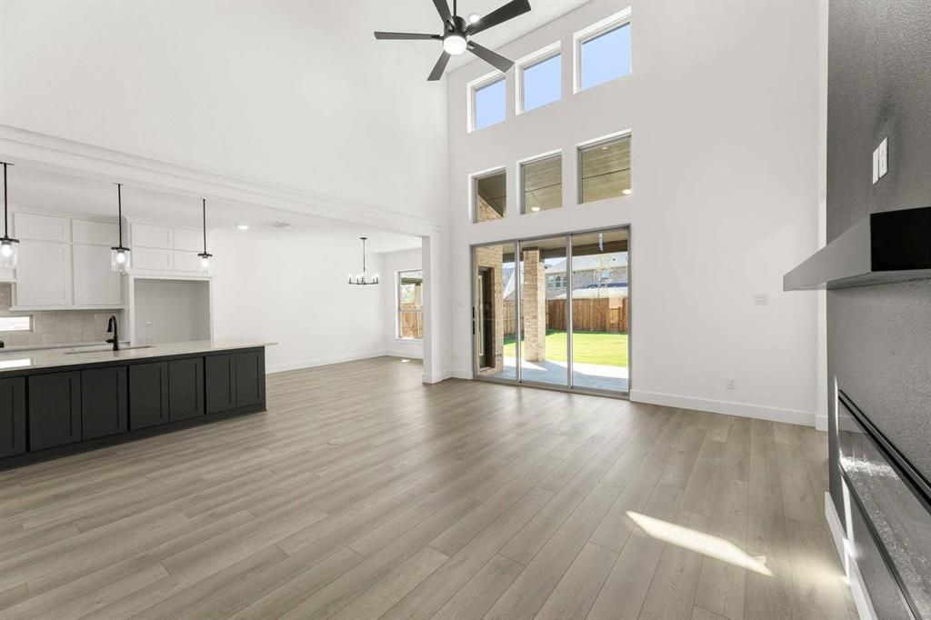 15004 Pizarro Court — photo