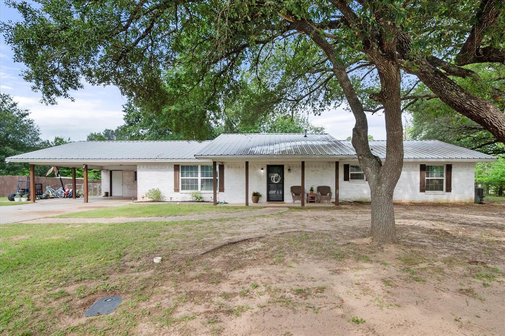951 Faircrest Drive — photo