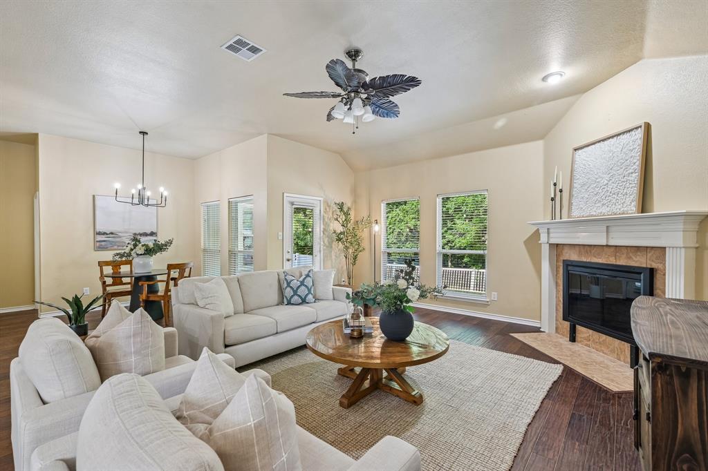 1321 Stone Mountain Parkway — photo