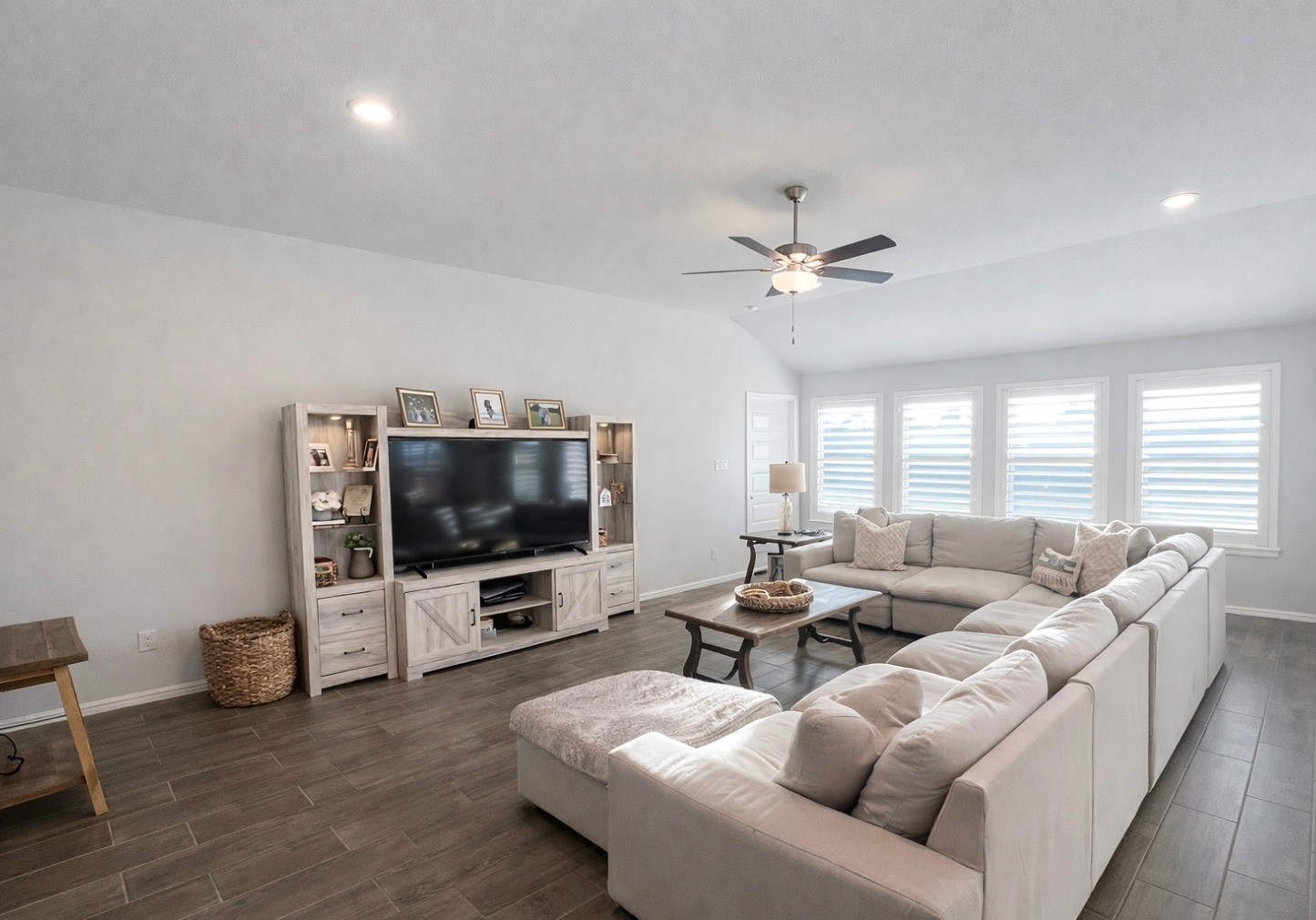 6609 Adderly Road, Pilot Point, TX 76258 — photo 2