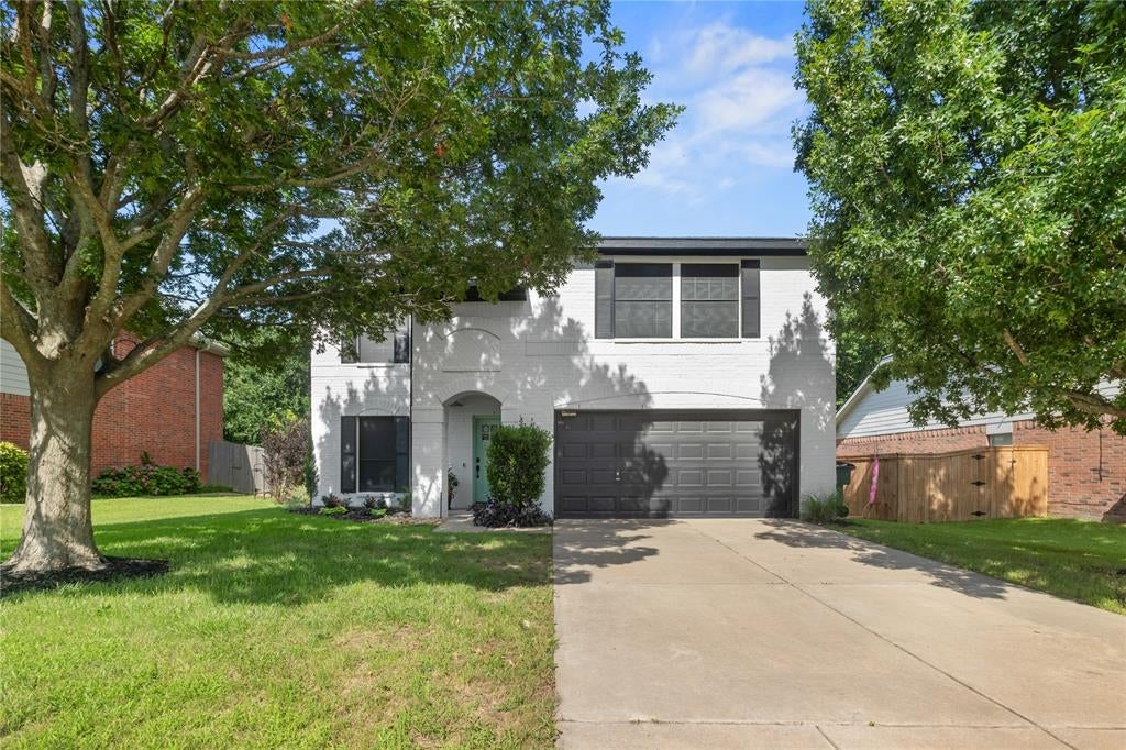 1908 Ridgecrest Lane — photo