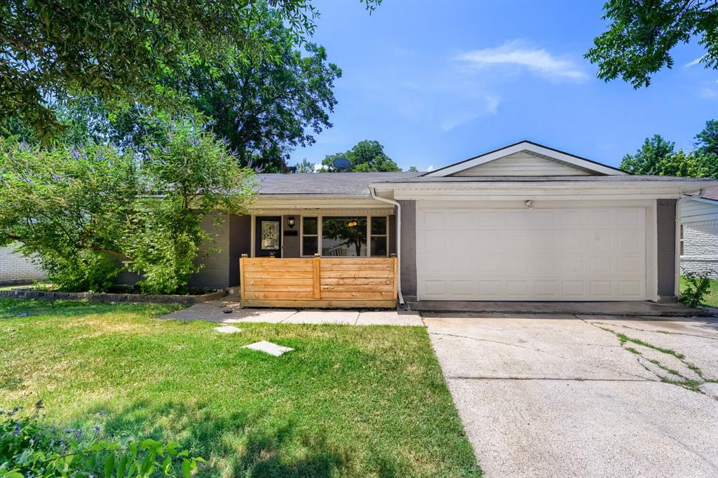 1207 Ridgeway Drive — photo