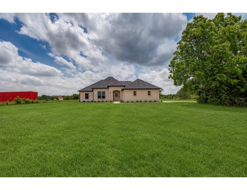 3712 County Road 1102 — photo
