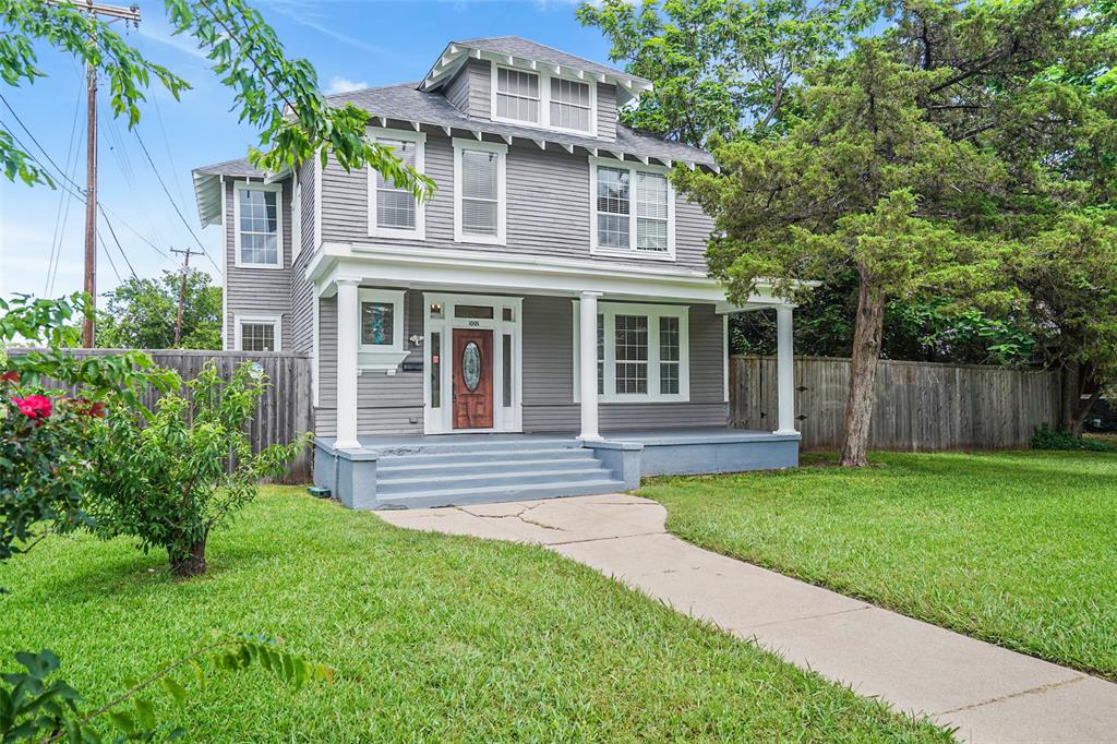 1001 S Travis Street — photo