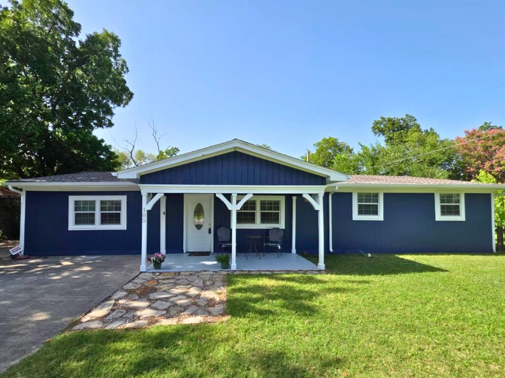 105 Alice Drive — photo