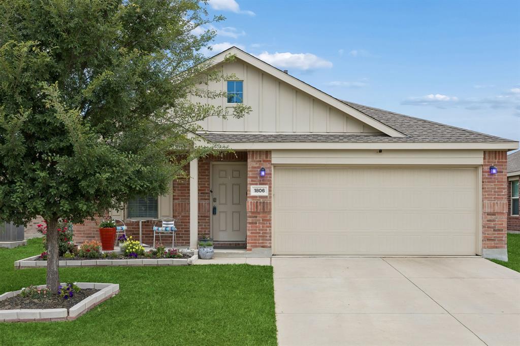 1806 River Crossing Drive — photo