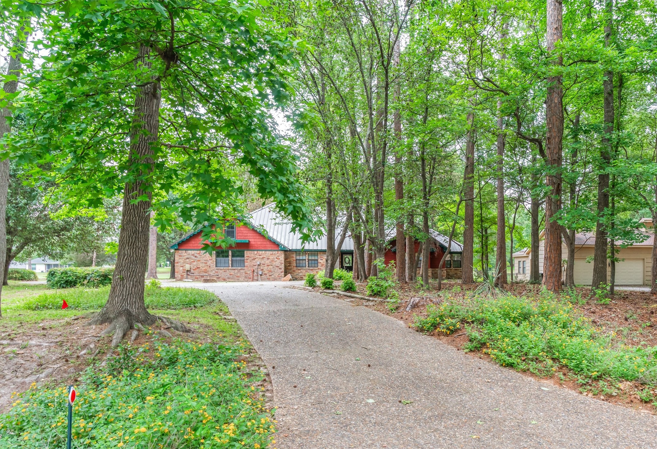 442 Greenbriar Trail — photo
