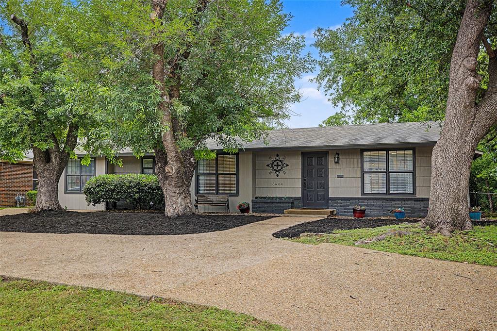 3644 W Seminary Drive — photo