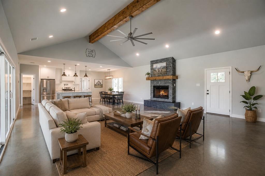 13901 County Road 102 — photo