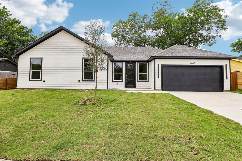 827 Powell Circle — photo