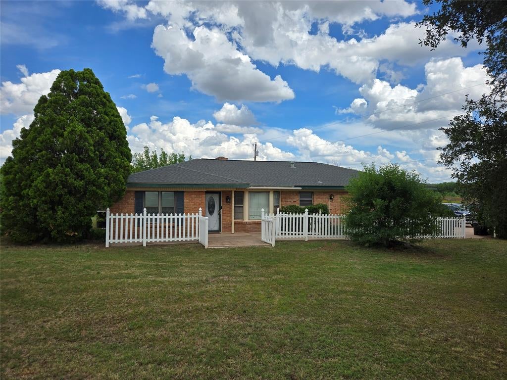 3701 Caldwell Road — photo