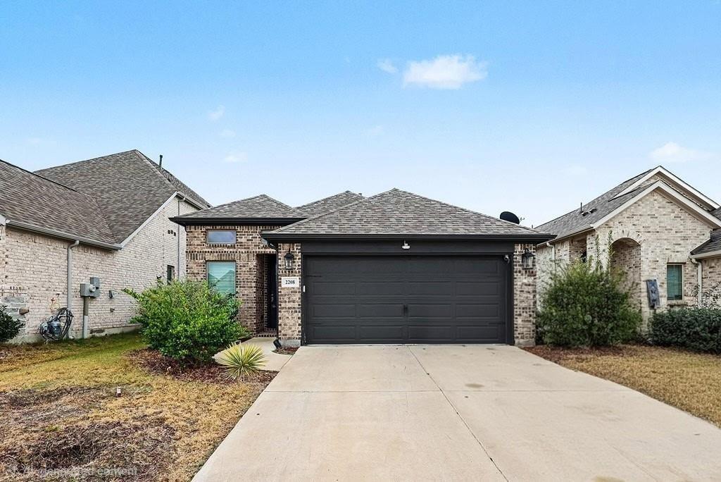 2208 Rothbury Drive — photo