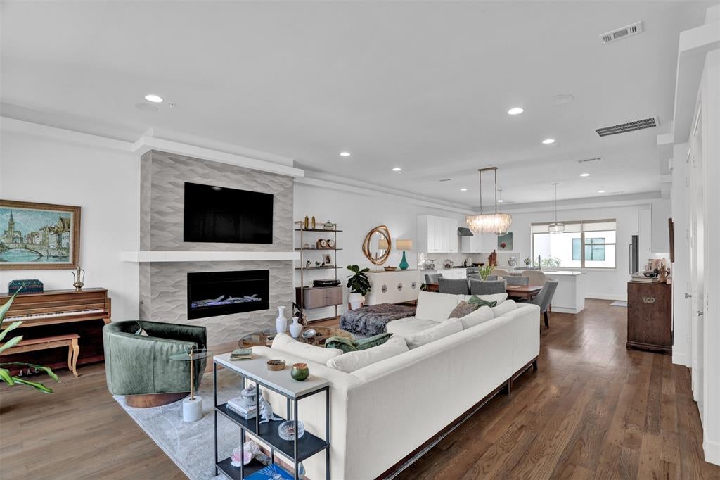 13001 Hutton Drive 10 — photo