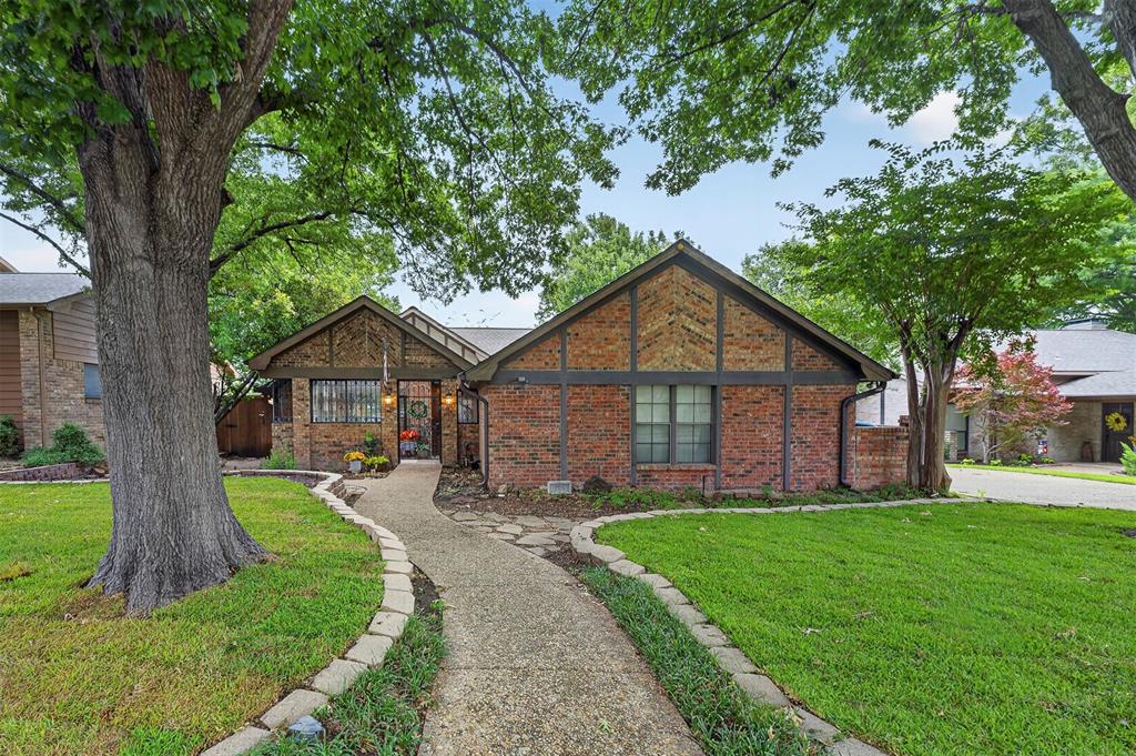 206 Rainbow Circle — photo