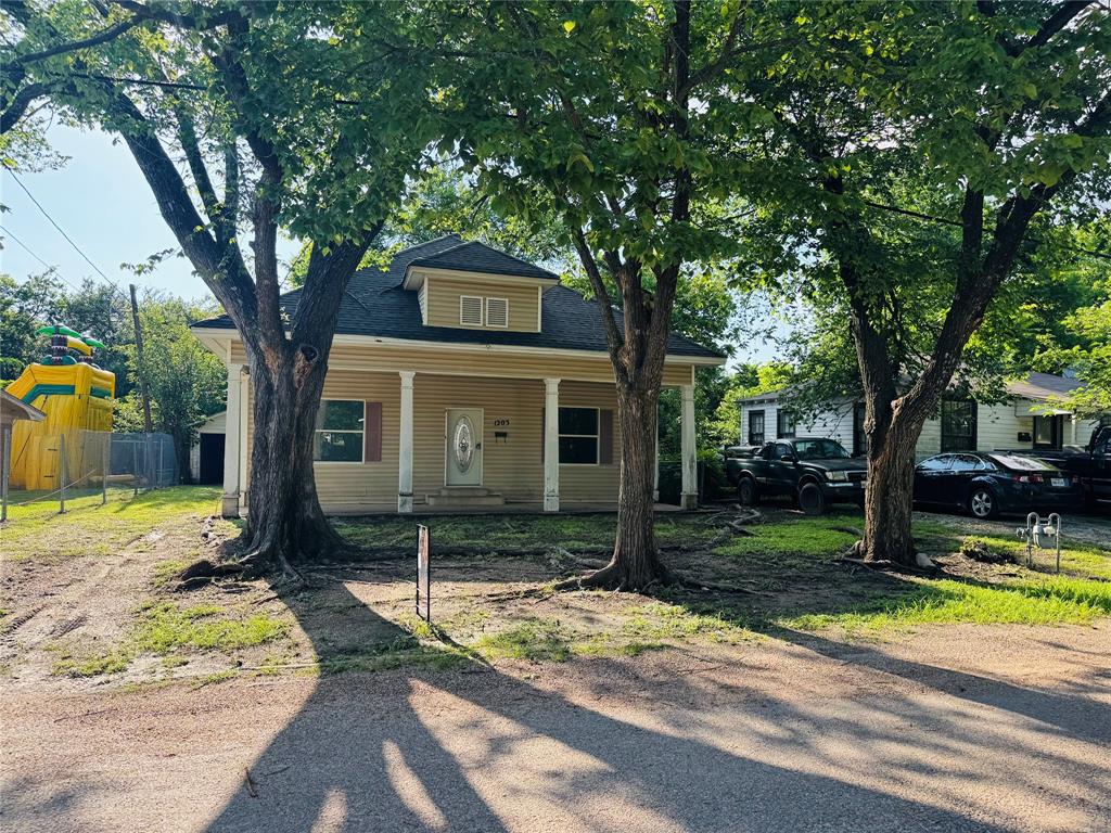 1203 Sewanee Drive — photo