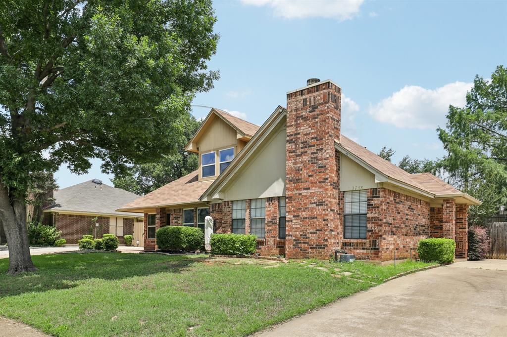 2710 Newkirk Court — photo