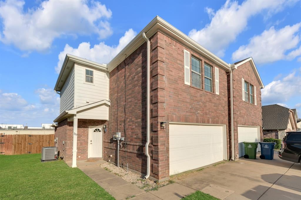 229 Irick Court — photo