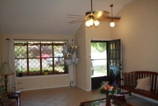 112 E Denton Drive, Euless, TX 76039 — photo 2