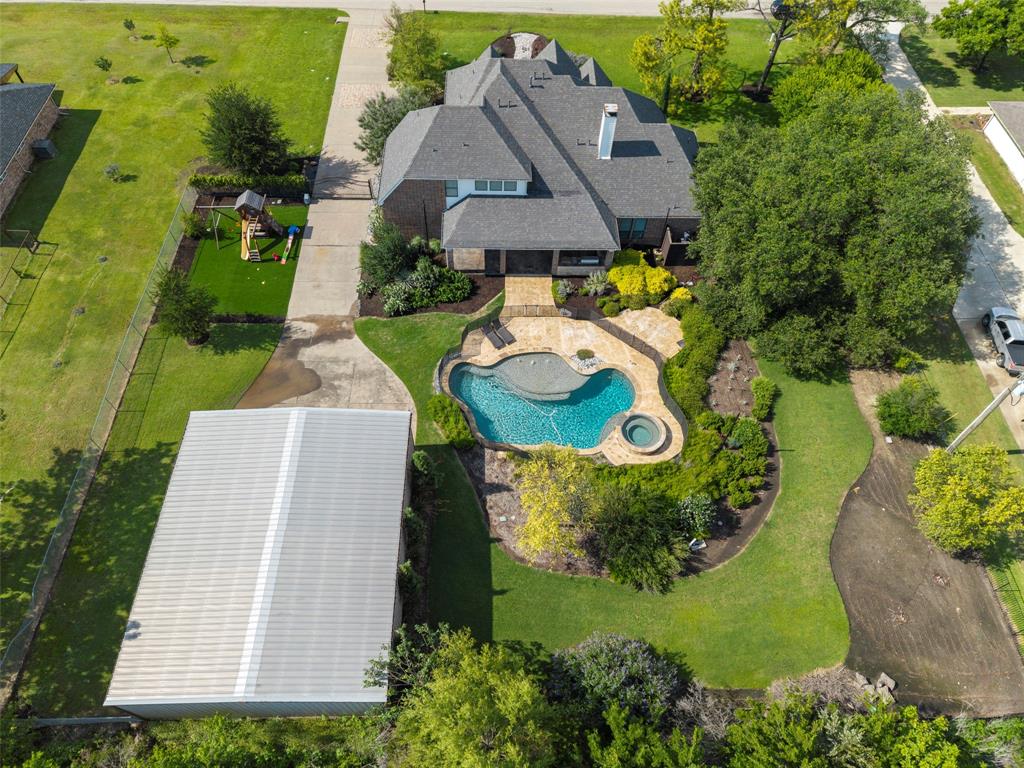 5402 Kara Lane — photo