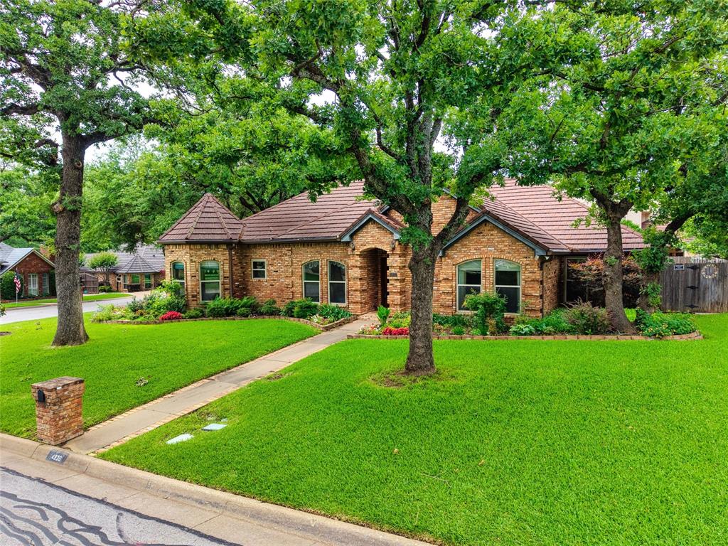 4930 High Creek Drive — photo