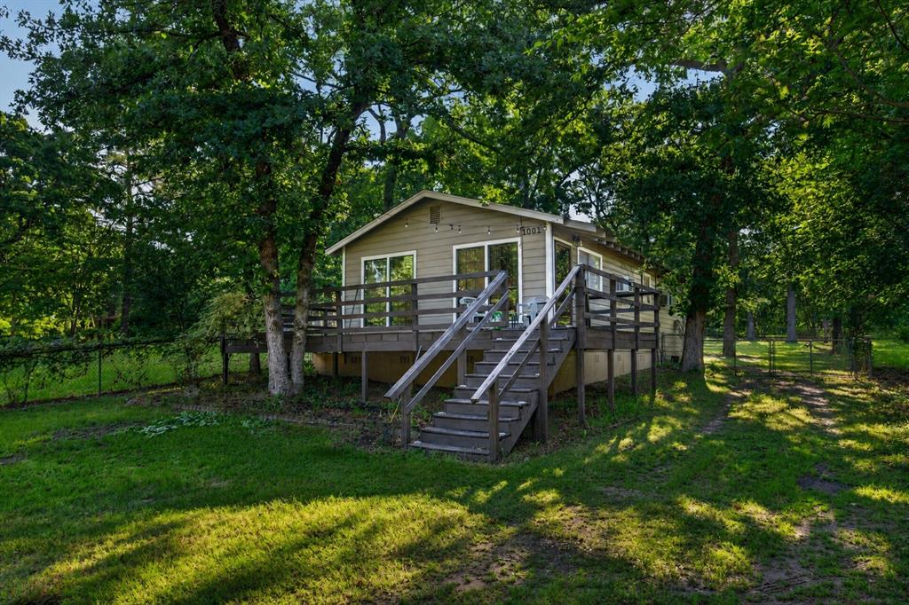 1001 Leaning Oak Drive — photo
