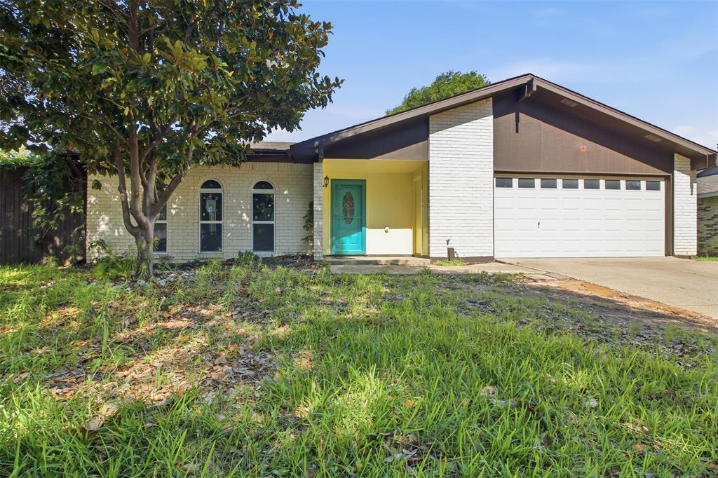 2604 Woodside Drive — photo