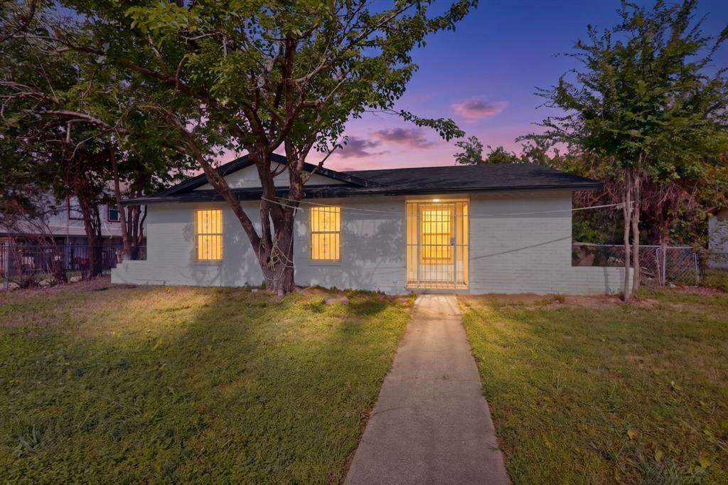 301 Stoneport Drive — photo