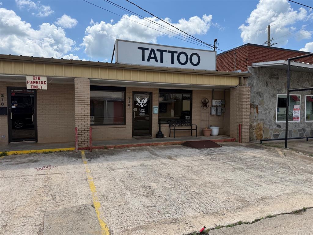 216 N Franklin Street — photo