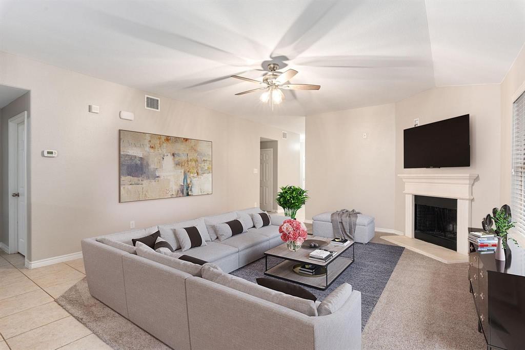 4521 Lakeside Hollow Street — photo