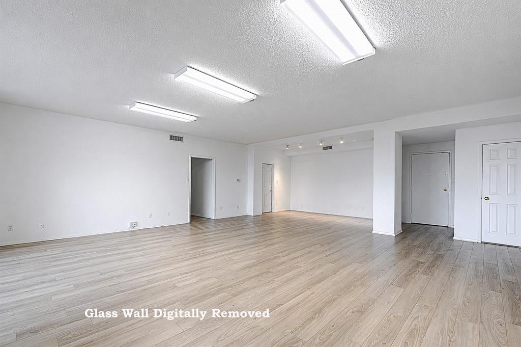 5200 Keller Springs Road 522 — photo