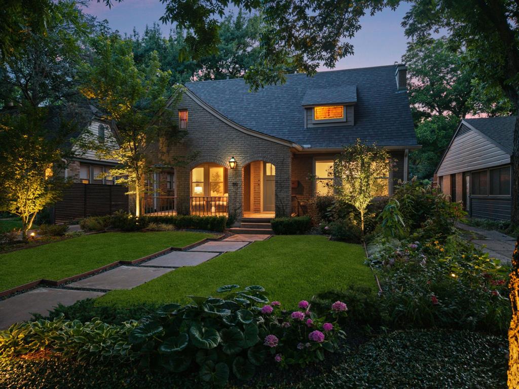 1119 N Winnetka Avenue — photo