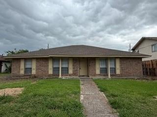 8813 Deerwood Drive — photo