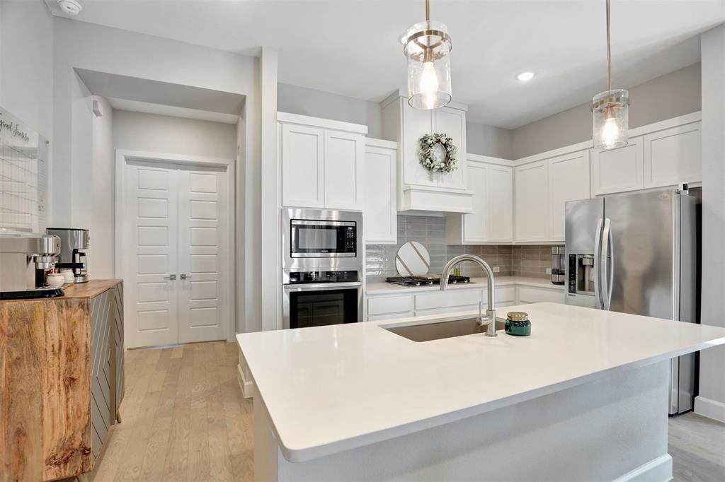 3548 Golden Bell Court — photo