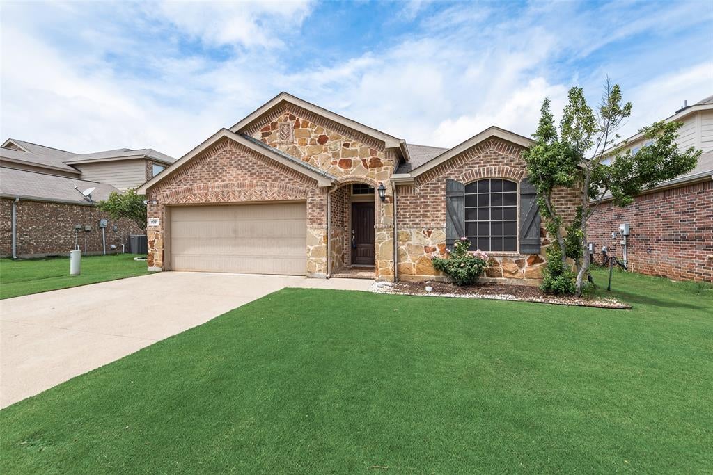8221 Black Hills Trail — photo