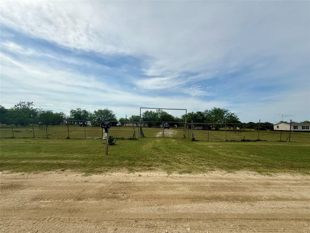 1132 SW County Road 2348 — photo