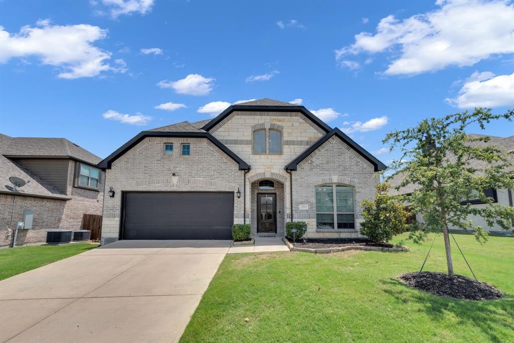 203 Nickolas Drive — photo