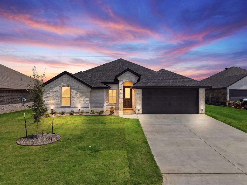 1354 Oleander Drive — photo