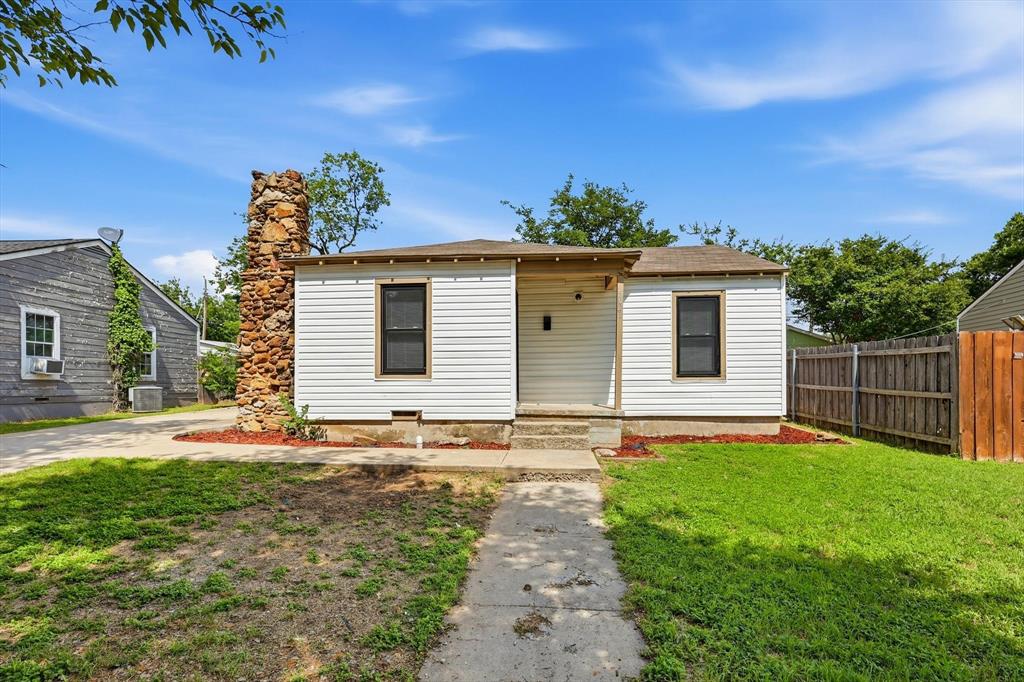 5021 Royal Drive — photo