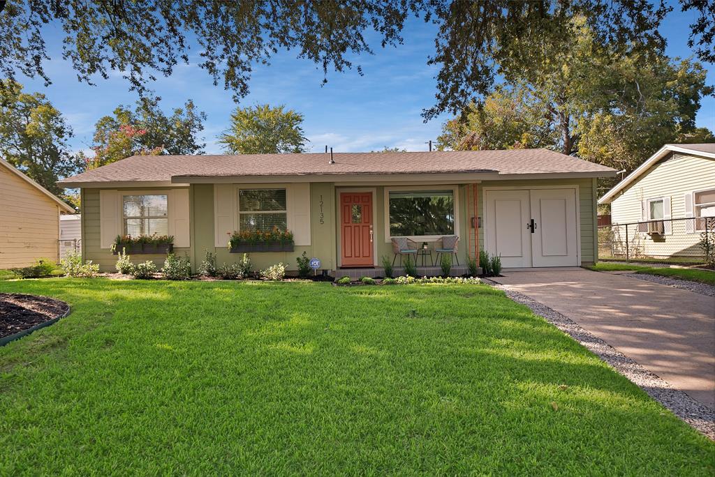12135 Oberlin Drive — photo
