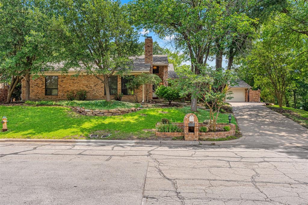 3516 Lake Heights Drive — photo