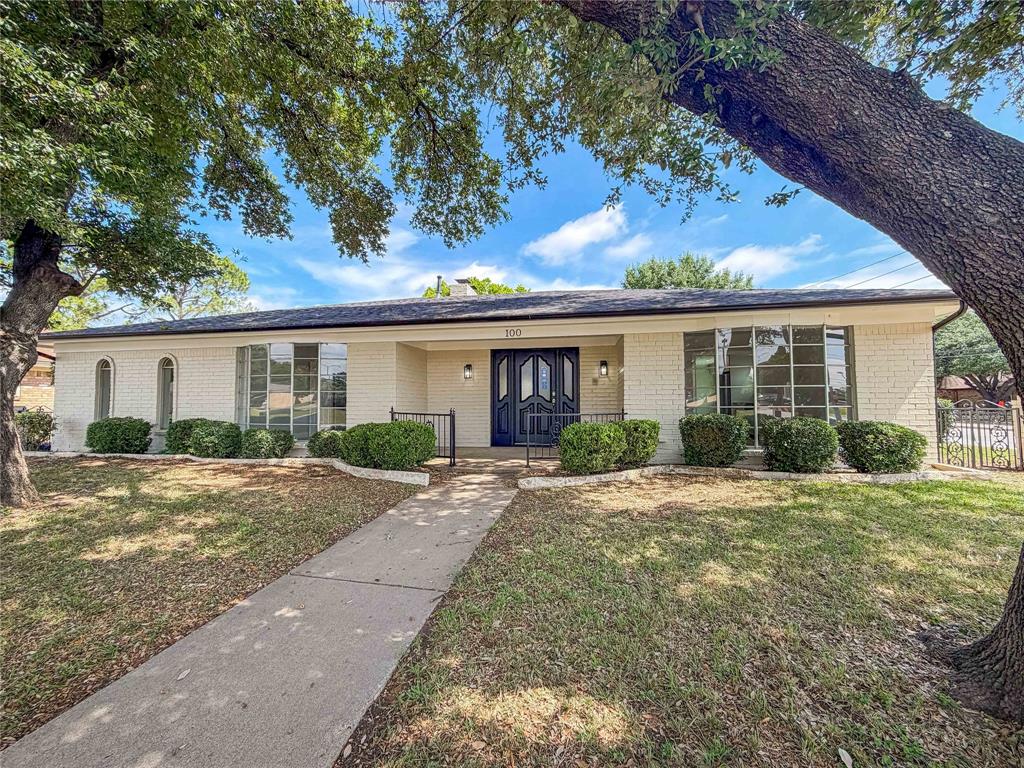 100 W Pleasantview Drive — photo
