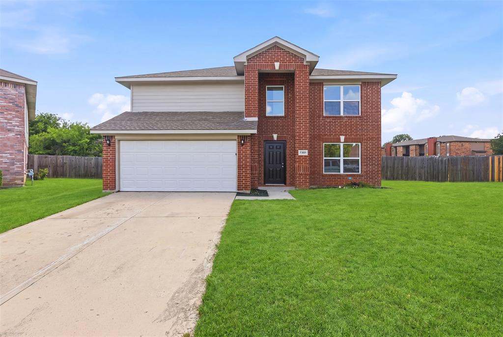 7301 Moon Ridge Court — photo