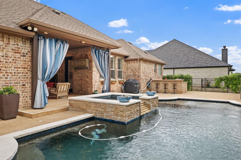12540 Indian Creek Drive — photo