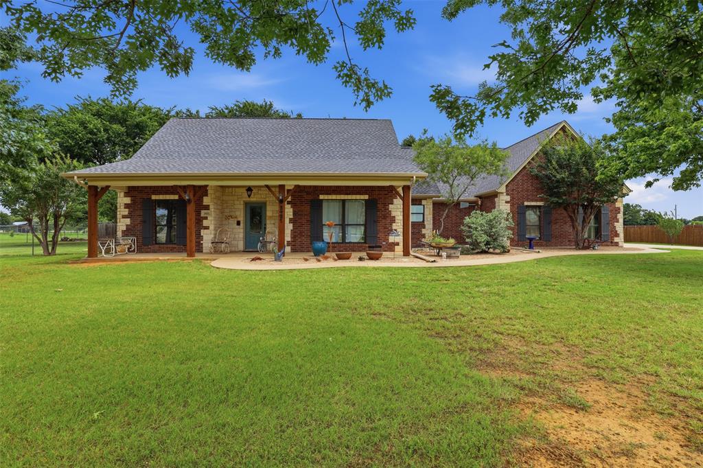 2421 Pecan Springs Road — photo