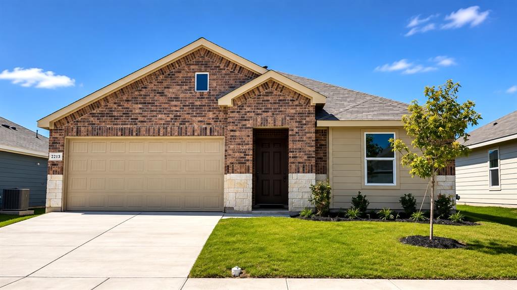 2213 Bakersfield Drive — photo