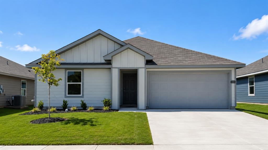 2205 Bakersfield Drive — photo